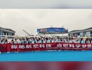 哇声四起 目光闪亮 航空的种子 就此生根