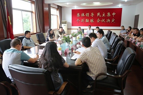 黄劲.JPG