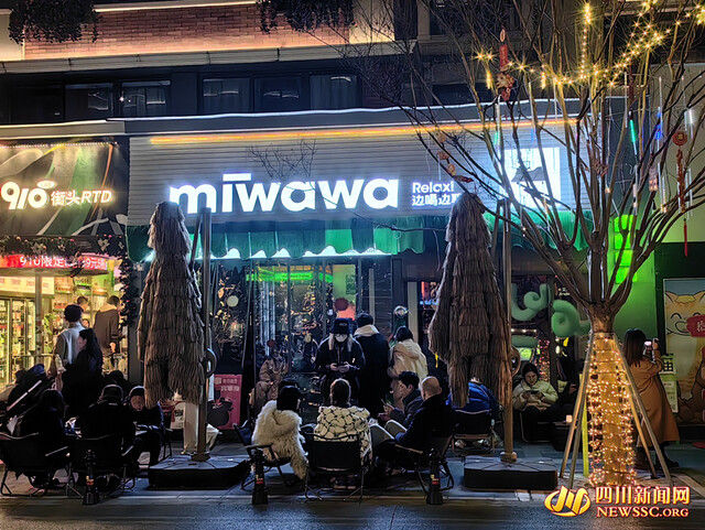 夜晚的玉林东路_副本.jpg