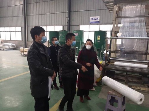 邓晓艾.jpg
