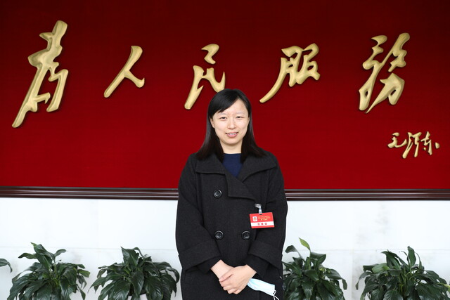 唐瑶.JPG