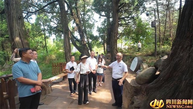 微信图片02a.jpg