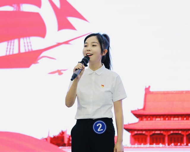 区发改局邱慧娟《追寻先烈足迹，传承革命精神》