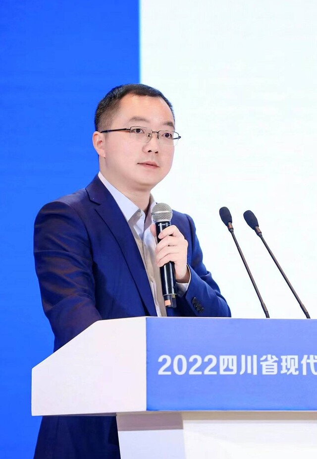 张岩（受访者供图）