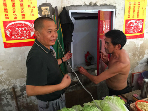 督查筱溪街集贸市场3_副本.jpg
