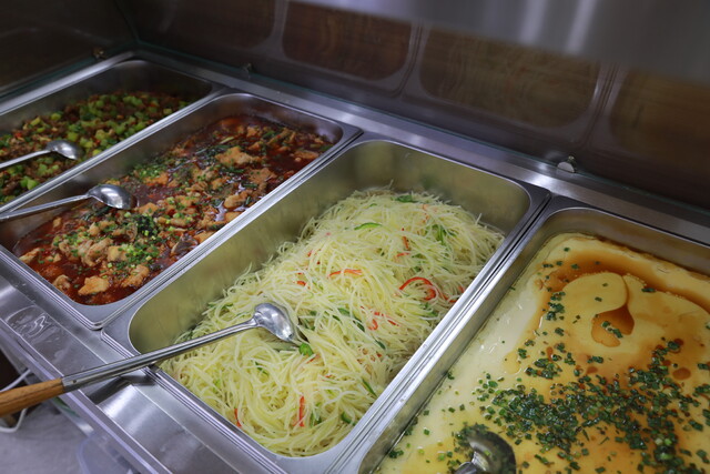 胜利路社区食堂 (27).JPG
