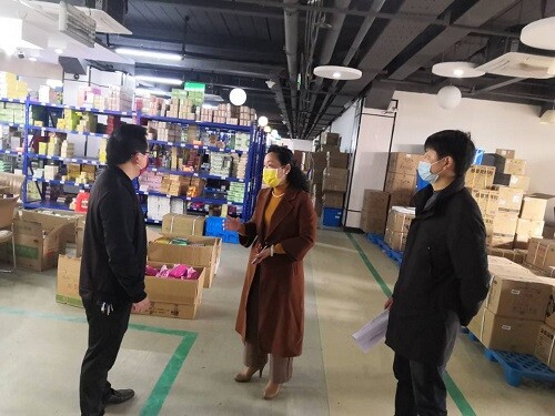 邓晓艾.jpg
