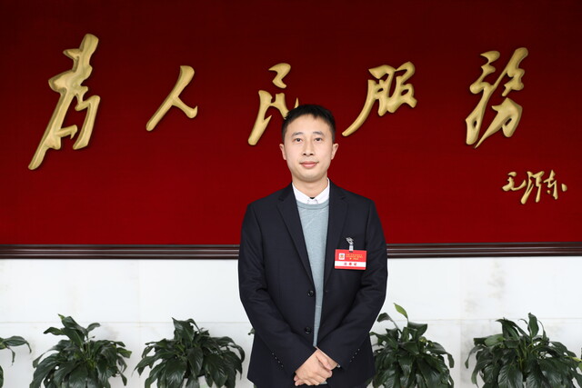 罗彬又.JPG